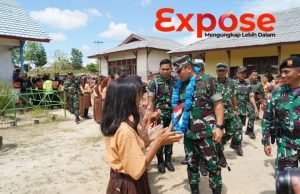 Komandan Kodim 1205/Sintang Sambut Kunjungan Kerja Pangdam XII/Tanjungpura di Perbatasan