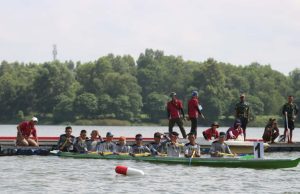 HUT Ke-80 TNI, Pangdam ll/Sriwijaya Buka Perlombaan Perahu Bidar