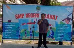 Jum’at berbagi, SMP Negeri 8 lahat,jadi contoh dan motivasi