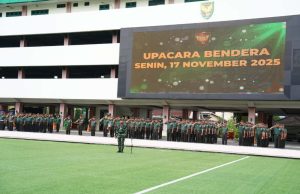 Prajurit dan ASN Kodam II/Sriwijaya Dengarkan Arahan Kasad dalam Upacara