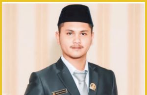 H.Topan Megantara SH Dari Dewan Fraksi Golkar Geram Karena Lambannya Respon Dinas PUPR Karawang.