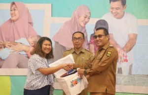 Kepala Dinas Kesehatan Beserta Sekda kabupaten Sukabumi Hadiri Penutupan Program Keluarga Siaga Dukung Kesehatan Siap Hadapi Masa Depan (SIGAP)