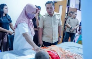 Bupati Aep Jenguk Balita Korban Kekerasan di RSUD, Tegaskan Proses Hukum Harus Tegas