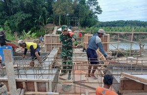 Jembatan gantung Garuda di Sungai Cilamatan buka akses warga Kampung Kepuh