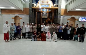 Taraweh Keliling Terakhir ,Lurah Palumbonsari Di Masjid Al Muttaqin