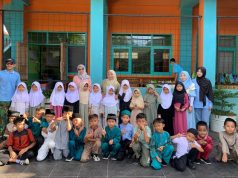 Siswa – Siswi SDN Tespong Raya Kota Sukabumi Terlihat Antusias Saat Menerima Paket MBG