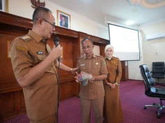 Dukung Program 12 Pas Walikota Sukabumi Serahkan Dana Filantropi