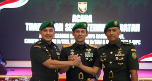 Mayjen Ujang Darwis Pimpin Sertijab Pejabat Utama Kodam