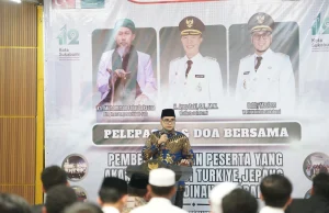Sebanyak 55 Orang Peserta Program Kerja Keluar Negeri dari Sukabumi Diberangkatkan
