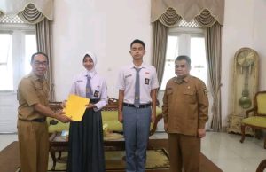 Sekda Lepas Putra Putri Terbaik Sukabumi Ikuti Seleksi Paskibraka Tingkat Jawa Barat