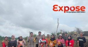 Polsek Sandai Bersama Pemerintah Desa dan Kelompok Tani Laksanakan Penanaman Jagung Hibrida di Desa Jago Bersatu