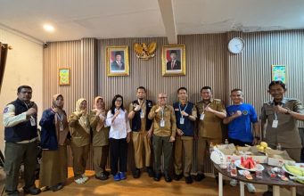 SPPG Jayamekar 2 Terima kunjungan Satgas MBG Kepala Puskesmas Camat Serta Lurah Jayamekar