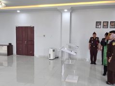 Ema Siti Huzaema Lantik Kabag Pembinaan-Kasi Intel Kejari Mura