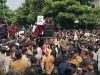 Unjuk Rasa Tuntut Walikota Sukabumi Mundur dari Jabatan
