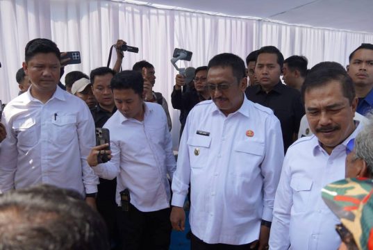 Menteri Imigrasi dan Pemasyarakatan Hadiri Baksos Bedah Rumah Oleh Lapas Kelas IIA Warungkiara