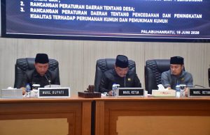 Paripurna DPRD Sukabumi Agenda Penyampaian NOTA Pengantar Bupati Atas Raperda Pertanggung jawaban APBD 2025