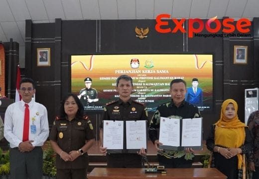 Perkuat Demokrasi Dan Pengawalan Hukum Pemilu KPU Kalbar Dan Kejaksaan Tanda Tagani Perjanjian Kerja Sama