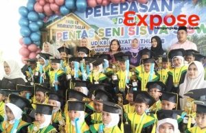 Pelepasan dan Pentas Seni Siswa-Siswi PAUD KB Hidayatut Thulab Tahun Pelajaran 2025/2026 Berlangsung Meriah dan Penuh Haru