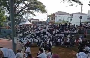 Dukung Program Makan Bergizi Gratis( MBG),Ribuan Massa Dari Aliansi Gelar Aksi di Lapang Merdeka Sukabumi