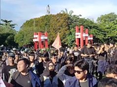 Demo di Tugu Digulis, Mahasiswa dan Masyarakat Aliansi Reformasi Kalimantan Barat Suarakan 15 Tuntutan Rakyat