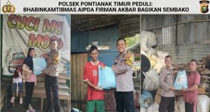 Semarak HUT Bhayangkara ke-80, Bhabinkamtibmas Polsek Pontianak Timur Bagikan Sembako untuk Warga Kurang Mampu