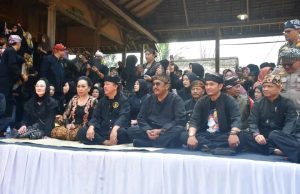 Kasepuhan Sinar Resmi di Sukabumi Peringati Seren Tahun Ke-447 “Jaga Tradisi Sarat Nilai-nilai Luhur”