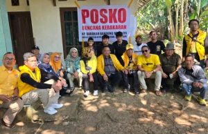 Perduli Sesama, Jajaran Pengurus Bersama Sektretaris DPD Golkar Sukabumi Santuni Korban Kebakaran Rumah di Nyalindung