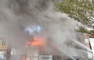 Enam Ruko di Jl. Tanjung Pura Pontianak Terbakar, Kerugian Materil Belum Ditaksir