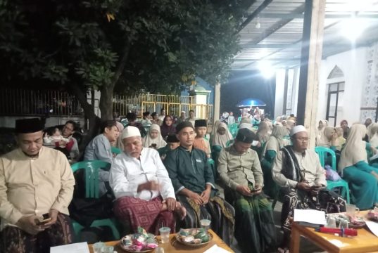 Pembagian Santunan Anak Yatim Piatu Peringati 19 Muharam 1448 H di Masjid Ataqwa Wantilan