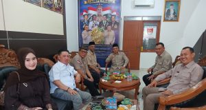Gus Imam Dampingi Dewan Kehormatan Tinjau Lokasi Persiapan Pelantikan DPW AMPETRA Jawa Barat