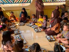 Keceriaan Siswa SPS Arrayan Sukabumi,Santap Lezatnya Menu MBG Favorit Mereka Sajian Dari Dapur SPPG Baros Jayamekar 2