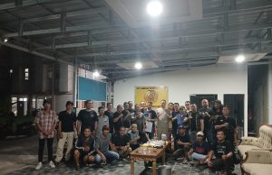 Ngopi Santai Jadi Momentum Konsolidasi, BPM Serahkan SK DPC Pontianak Kota kepada Arifin Subair