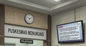 Pelayanan Puskesmas Melawi Menukung Disorot: Petugas Diduga Abaikan Pasien Saat Jam Kerja, Masyarakat Minta Oknum Tersebut Dipecat