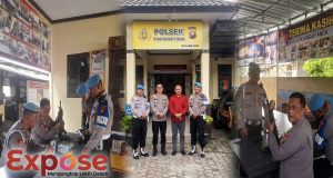 Provost Polda Kalbar Sidak Senpi Personel Polsek Pontianak Timur, Pastikan Kelayakan dan Disiplin