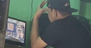 VIRAL! Video Beredar Dugaan Oknum Kades di Kubu Raya Diduga Main Judi Ketangkasan di “Balai Dewa”