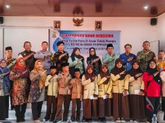 Peduli Pendidikan, Desa Purwadana Gelontorkan Rp75 Juta untuk Beasiswa 250 Siswa