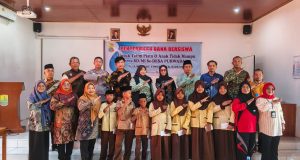 Peduli Pendidikan, Desa Purwadana Gelontorkan Rp75 Juta untuk Beasiswa 250 Siswa