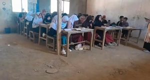 Sudahkah Bangsa Ini Merdeka,Dimana Dinas Pendidikan dan Negara Disaat Ratusan Siswa Belajar Tanpa Ruangan yang Layak
