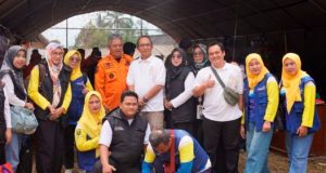 DPPKB Sukabumi Salurkan Donasi dan Pelayanan KB Kepada Masyarakat Korban Bencana Kebakaran