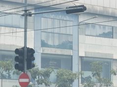 Peduli Kesehatan di Tengah Kabut Asap, DPC BPM Pontianak Selatan Bagikan Masker kepada Pengguna Jalan