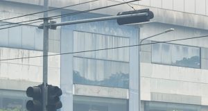 Peduli Kesehatan di Tengah Kabut Asap, DPC BPM Pontianak Selatan Bagikan Masker kepada Pengguna Jalan