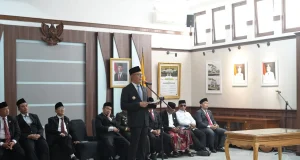 Wali Kota Lantik Pimpinan Badan Amil Zakat Nasional (BAZNAS) Kota Sukabumi Masa Bakti 2026–2031