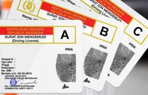 Polres Sukabumi Amankan HS (41) Pembuat Surat Izin Mengemudi (SIM) Palsu