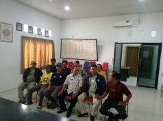 Warga Dan Karang Taruna kelurahan Plawad Gruduk kantor Kelurahan Plawad Terkait PT.Karoseri, Ada apa ?