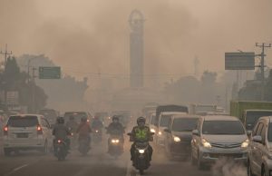 Langit Pontianak Memerah Gelap, Kabut Asap Pekat Makin Mengancam Keselamatan Warga