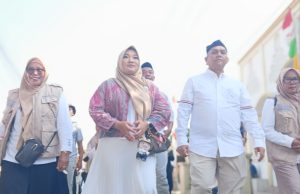 Bengle Mendadak Ramai, Ribuan Warga Iringi Teh Alya Daftar Calon Kepala Desa